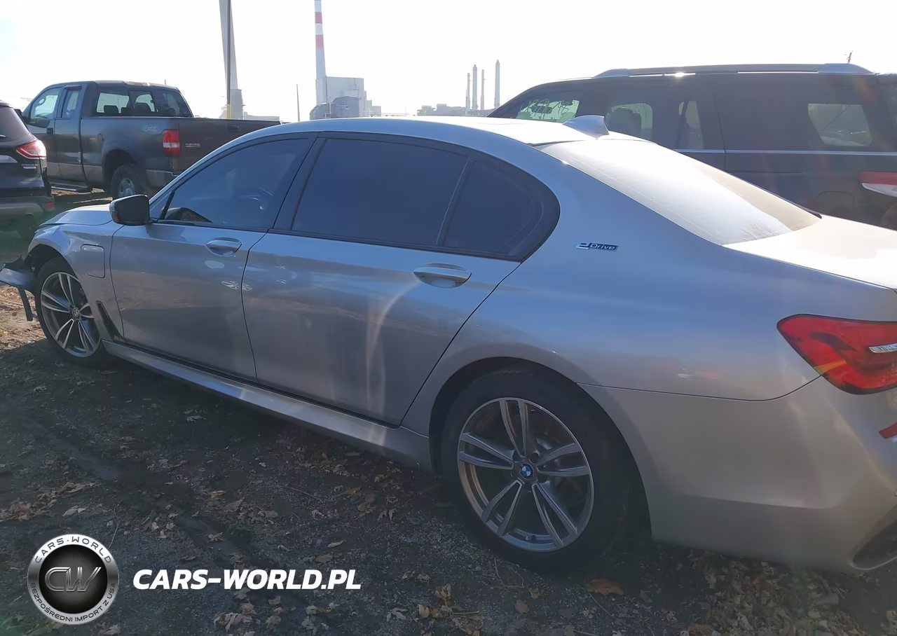 2018 BMW 740E xDrive Iperformance VIN:WBA7J2C5XJG938155 - 14