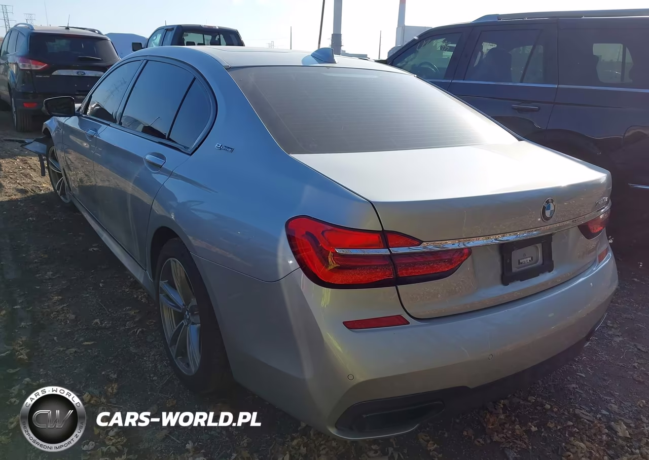 2018 BMW 740E xDrive Iperformance VIN:WBA7J2C5XJG938155 - 3