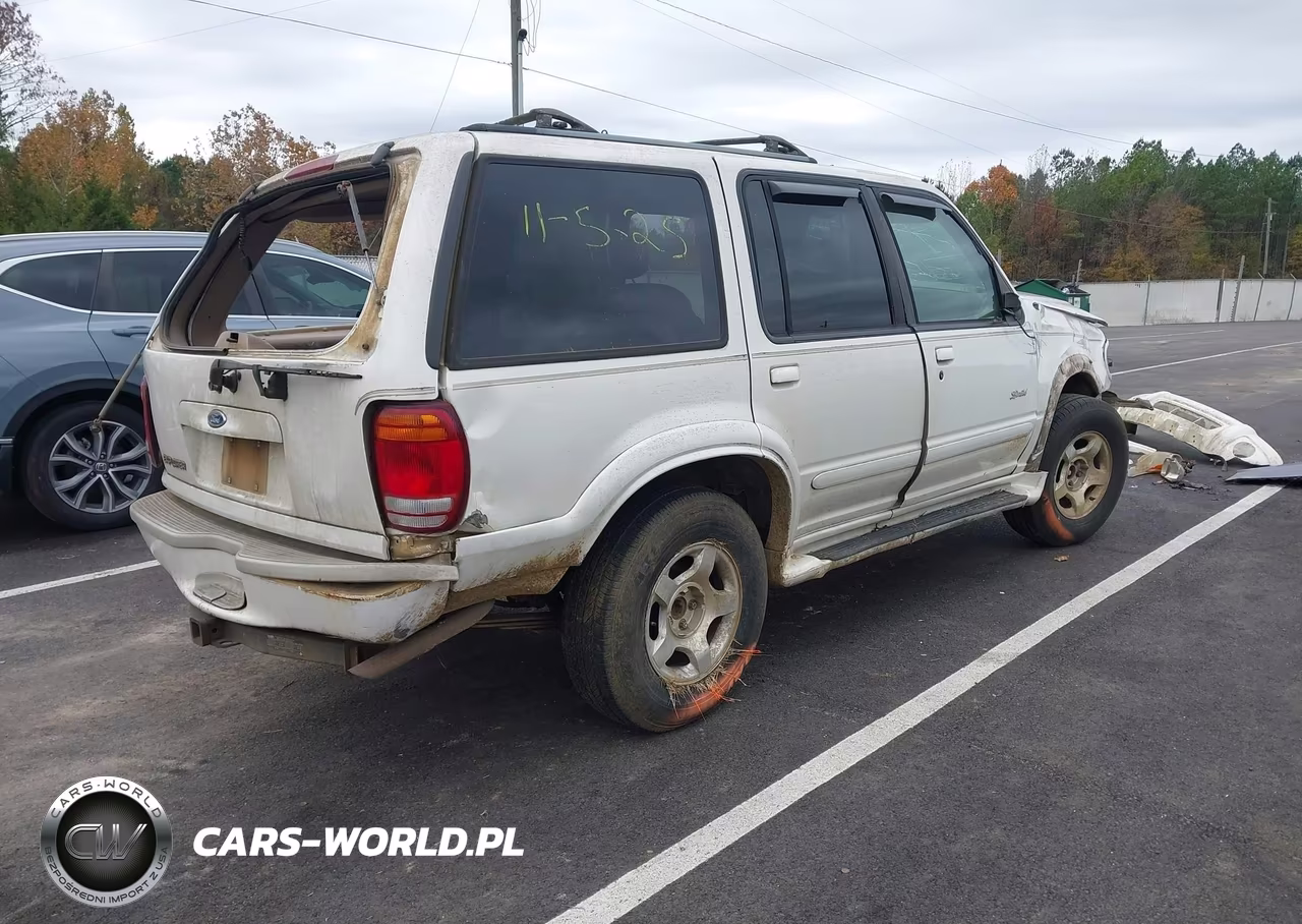 2000 Ford Explorer Limited VIN:1FMZU75E5YZA69570 - 4