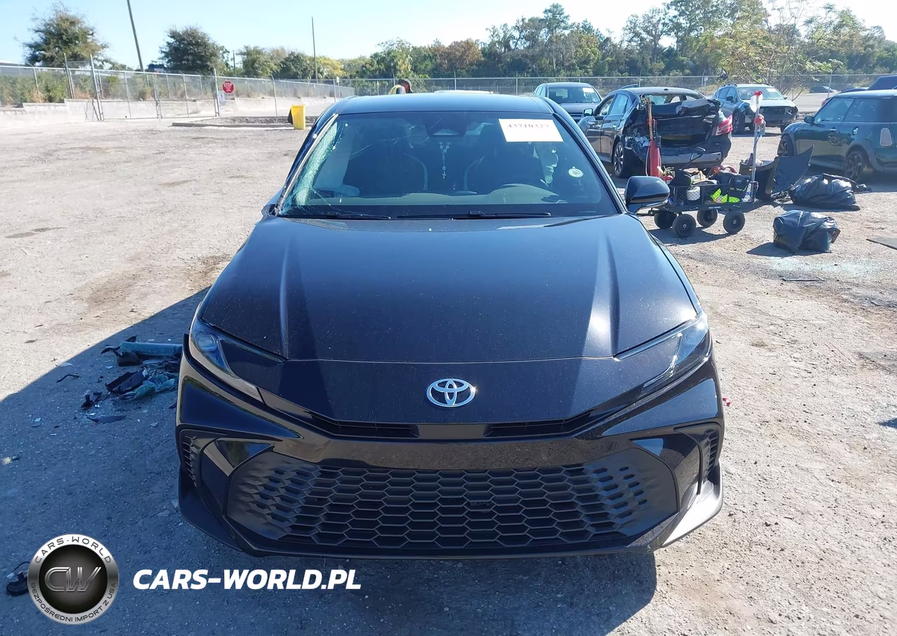 2025 Toyota Camry Se VIN:4T1DAACK5SU630699 - 12