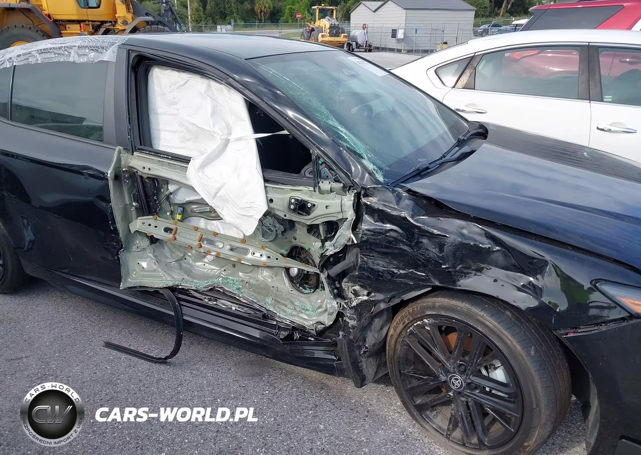 2025 Toyota Camry Se VIN:4T1DAACK5SU630699 - 6