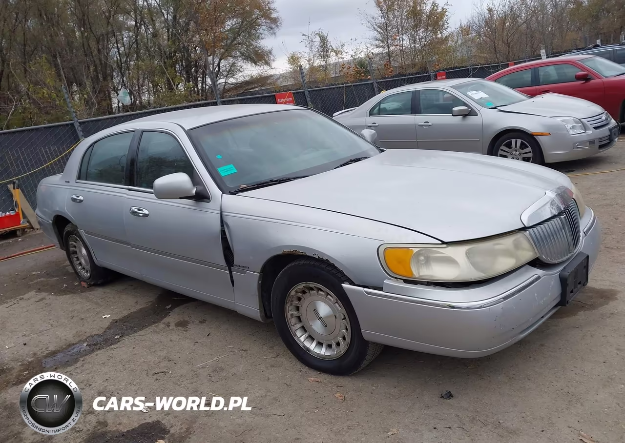 1998 Lincoln Town Car Executive