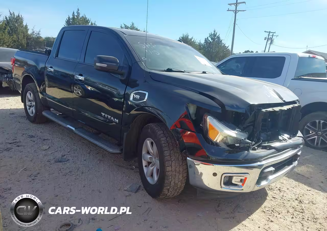 2017 Nissan Titan Sv