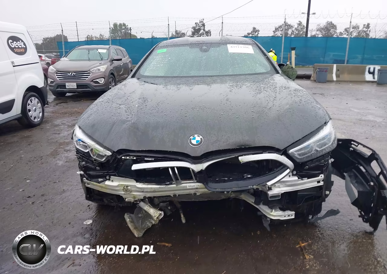 2025 BMW Alpina B8 Gran Coupe xDrive VIN:WBAGX0C03SCT87888 - 12