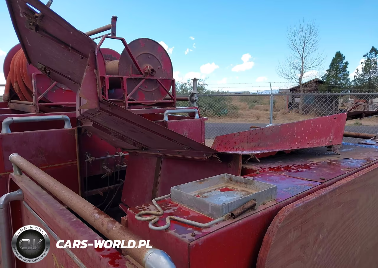 1952 American Lafrance Firetruck VIN:000000L4672 - 8