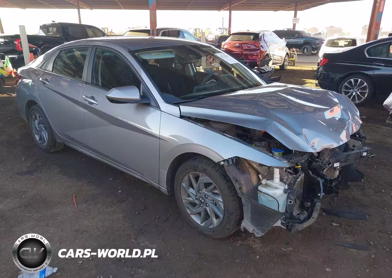 2024 Hyundai Elantra Sel