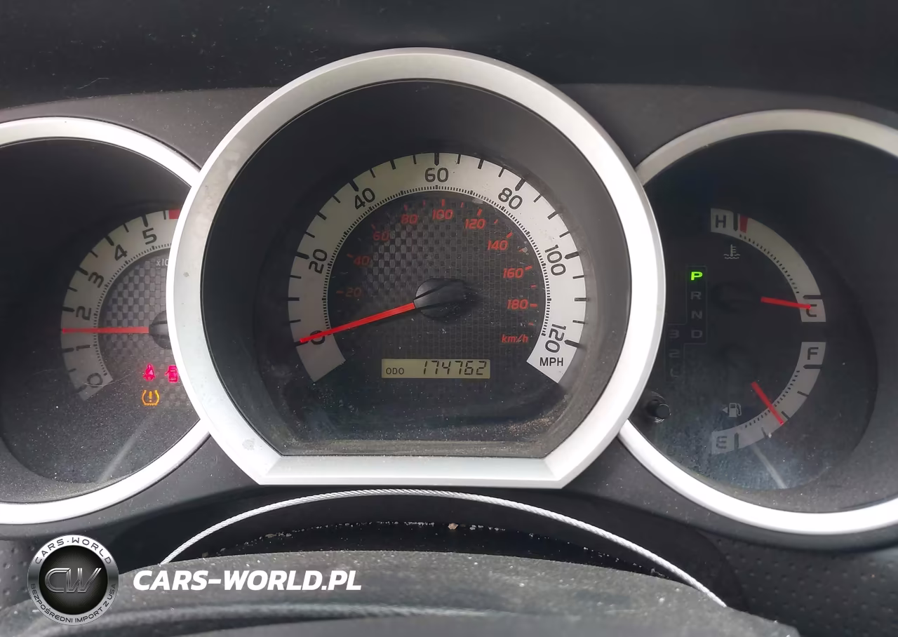 2014 Toyota Tacoma VIN:5TFNX4CN4EX034795 - 7