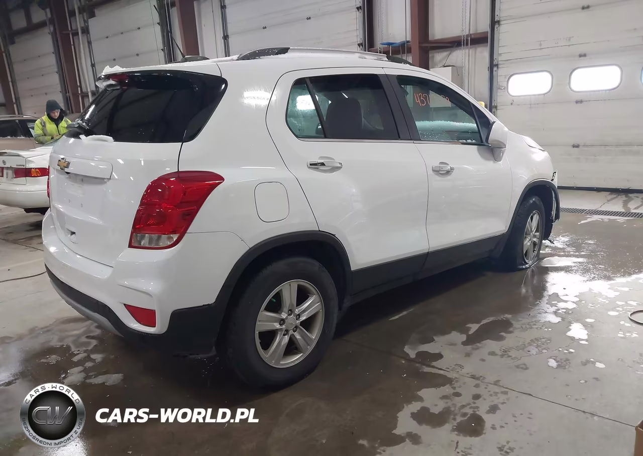 2019 Chevrolet Trax Lt VIN:KL7CJPSB7KB807315 - 4
