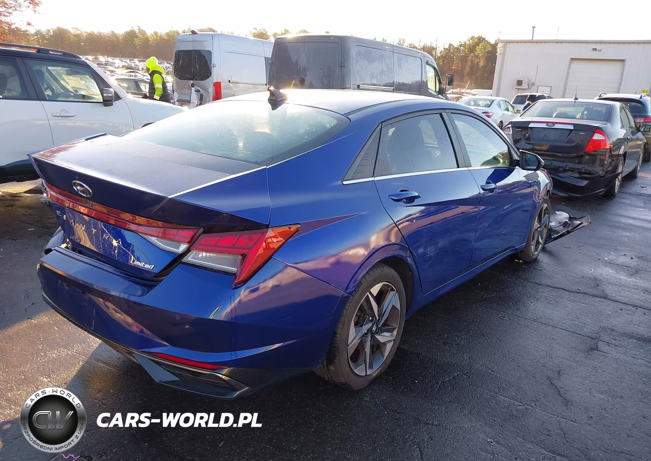2021 Hyundai Elantra Limited VIN:5NPLP4AG9MH000163 - 4
