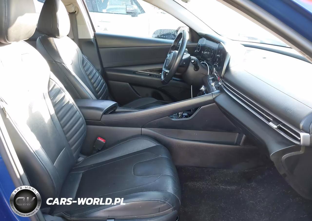 2021 Hyundai Elantra Limited VIN:5NPLP4AG9MH000163 - 5