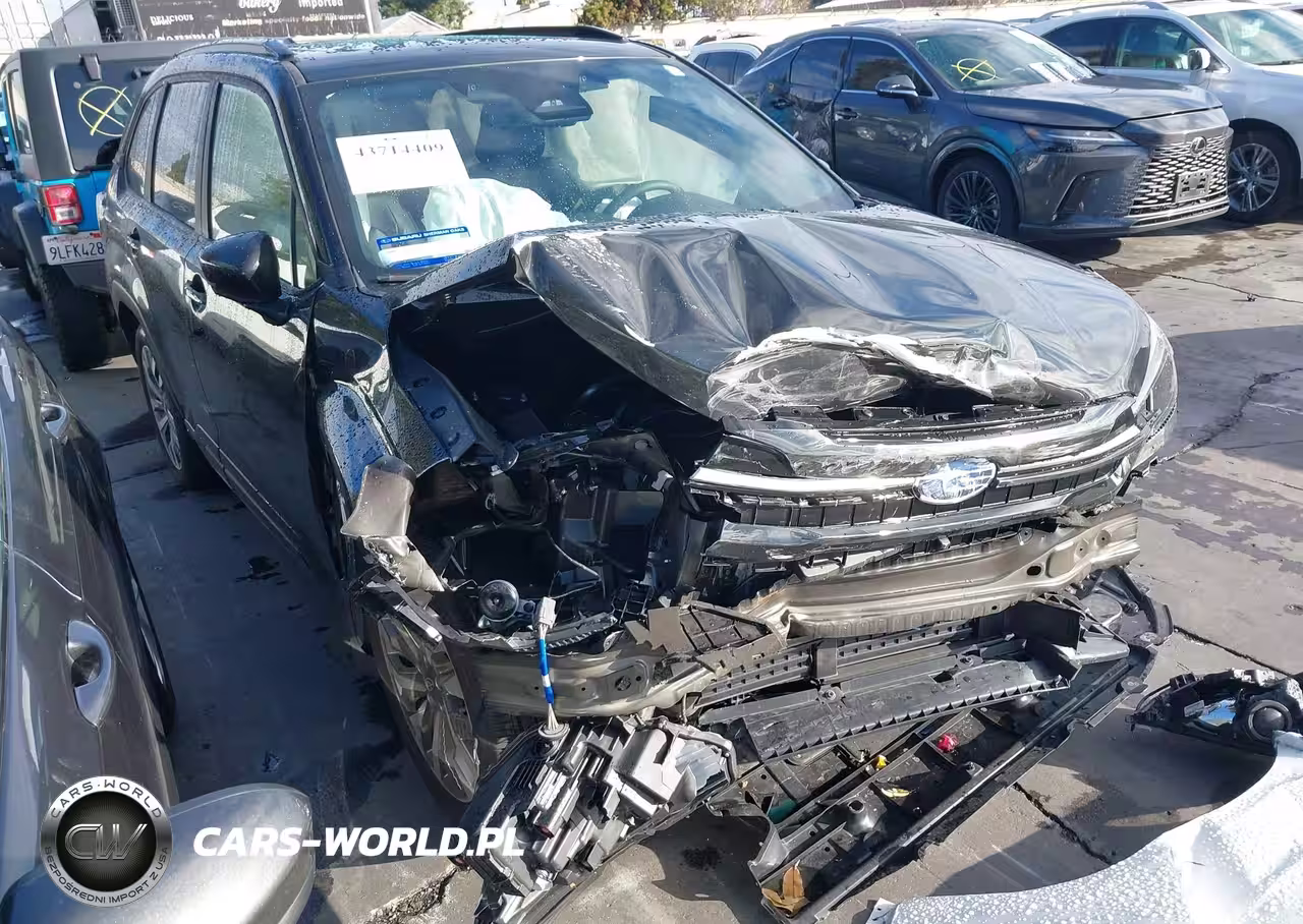 2025 Subaru Forester Touring