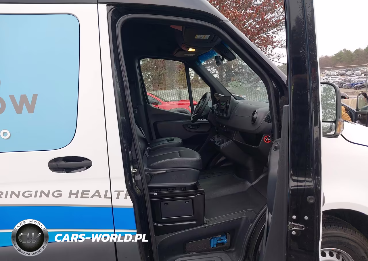2020 Mercedes-Benz Sprinter 2500 High Roof V6 VIN:W1Z4EGHY0LT020555 - 5