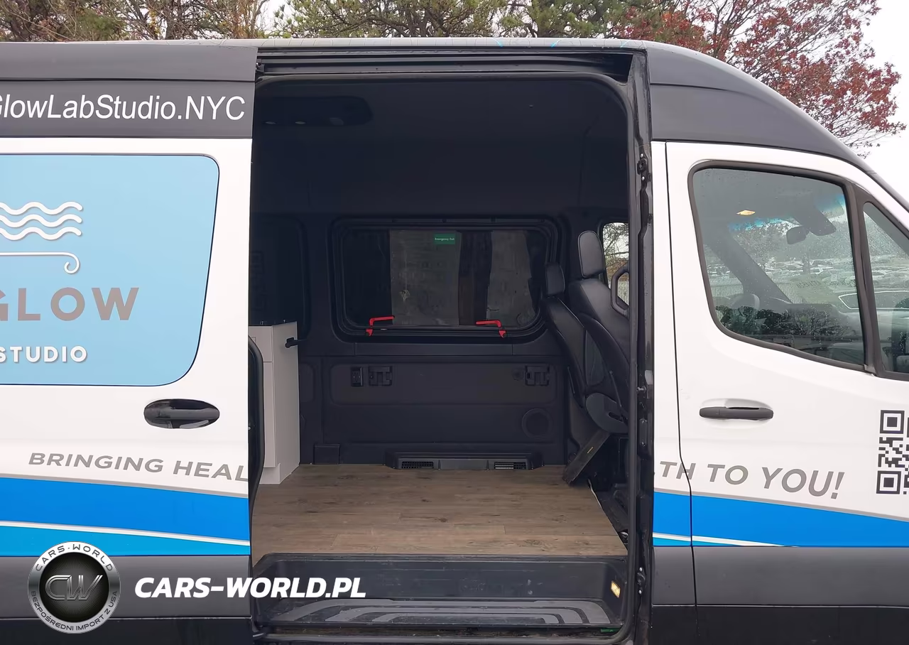 2020 Mercedes-Benz Sprinter 2500 High Roof V6 VIN:W1Z4EGHY0LT020555 - 8