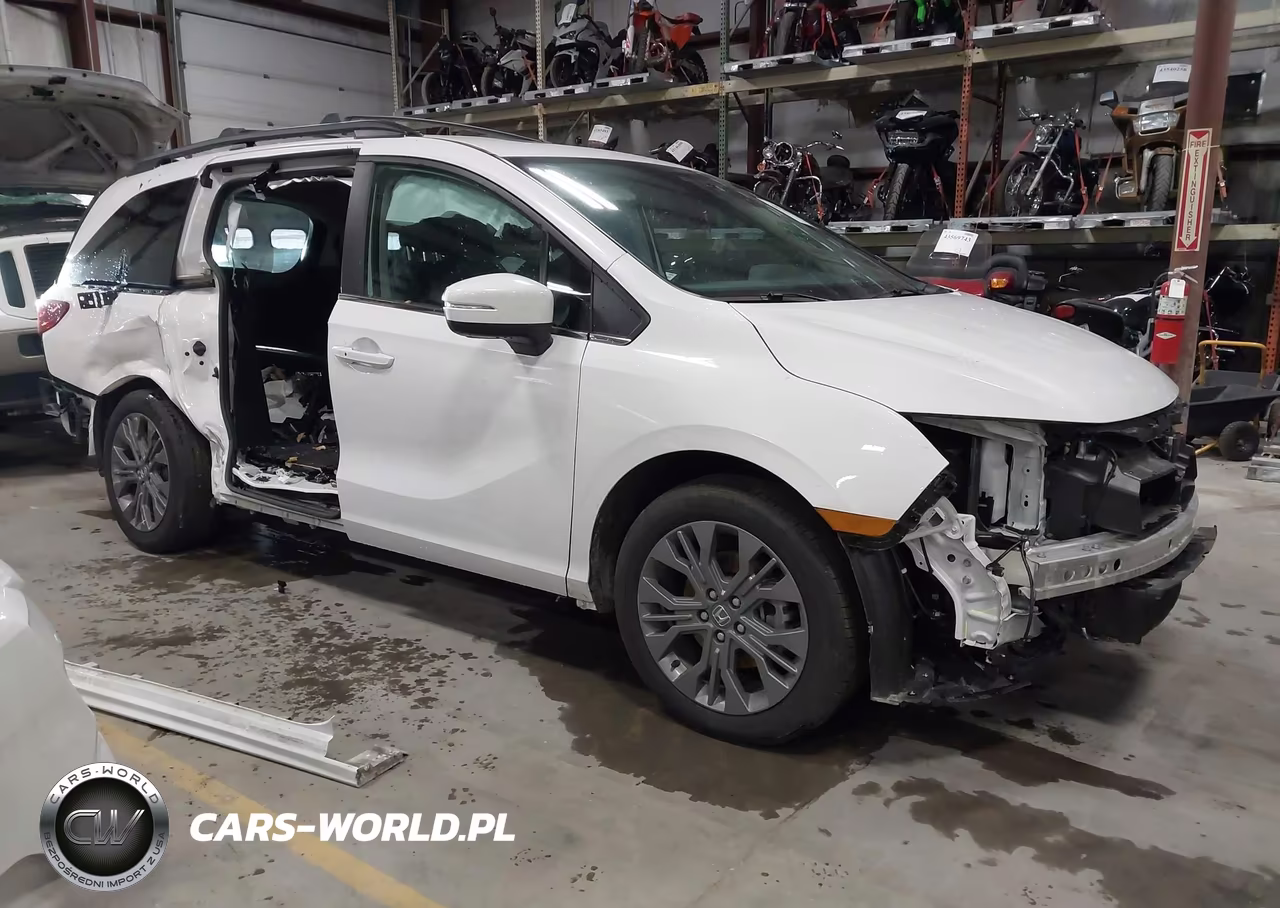 2025 Honda Odyssey Touring – zdjęcie 1 z 19