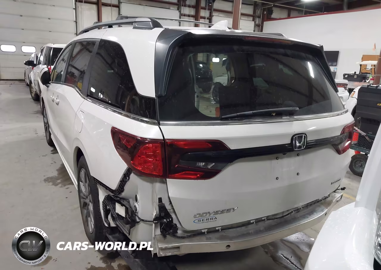 2025 Honda Odyssey Touring VIN:5FNRL6H86SB045721 - 17