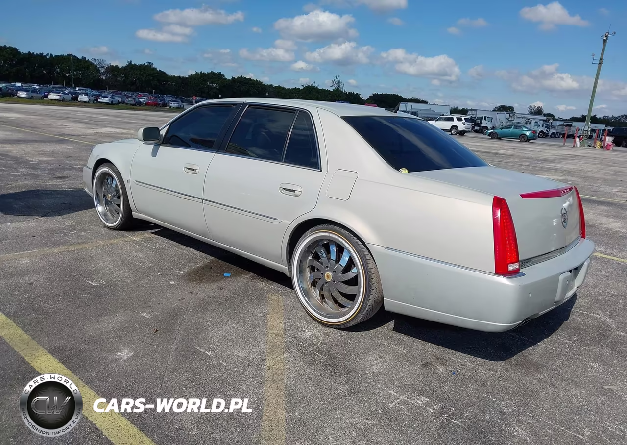2007 Cadillac Dts Luxury I VIN:1G6KD57Y47U198416 - 3