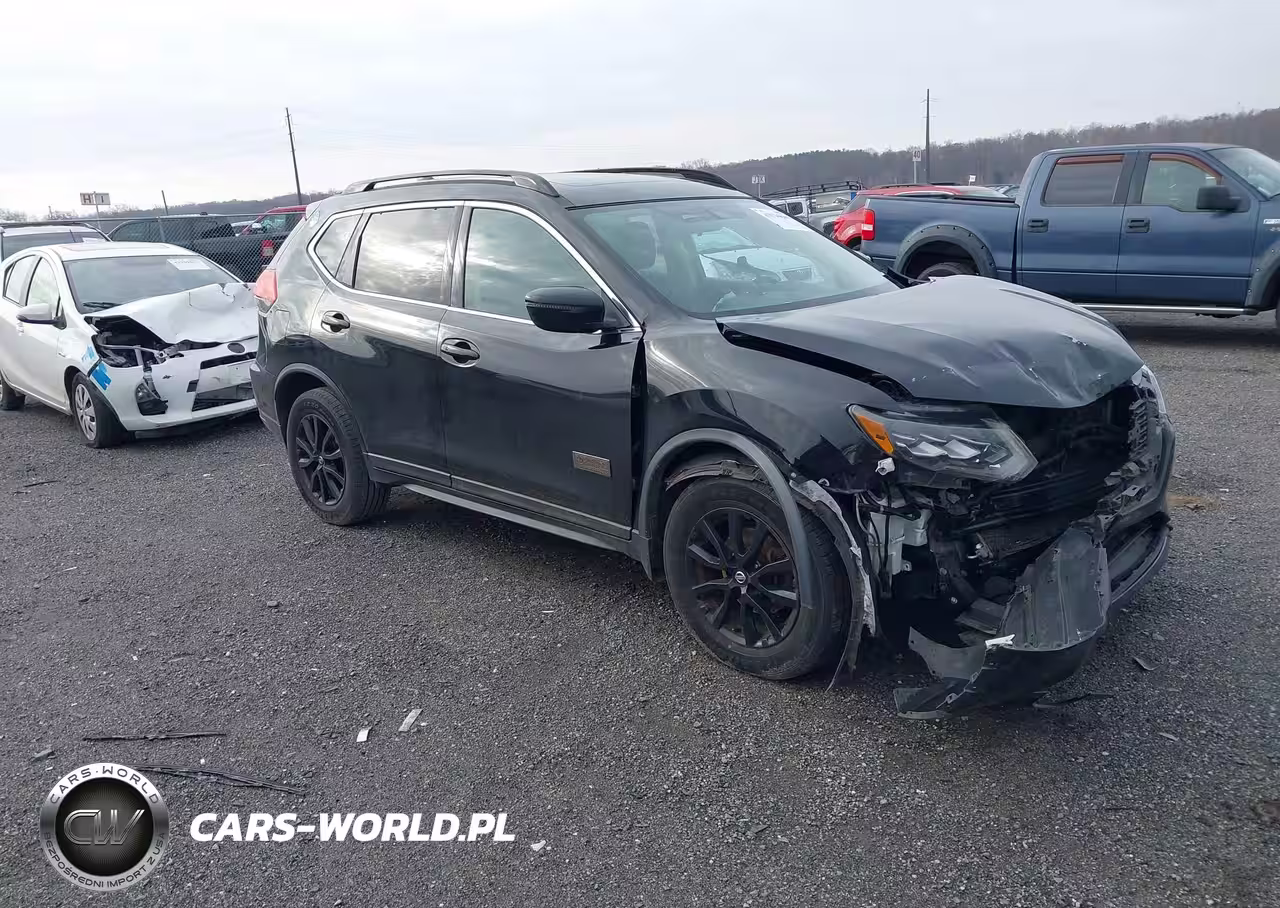 2017 Nissan Rogue Sv