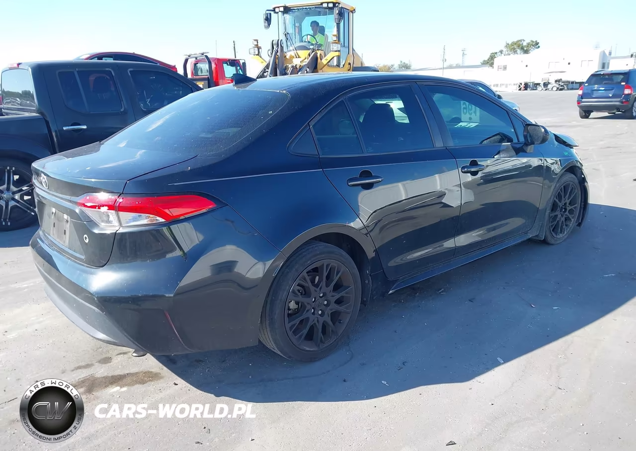2020 Toyota Corolla L VIN:5YFDPRAE7LP067944 - 4