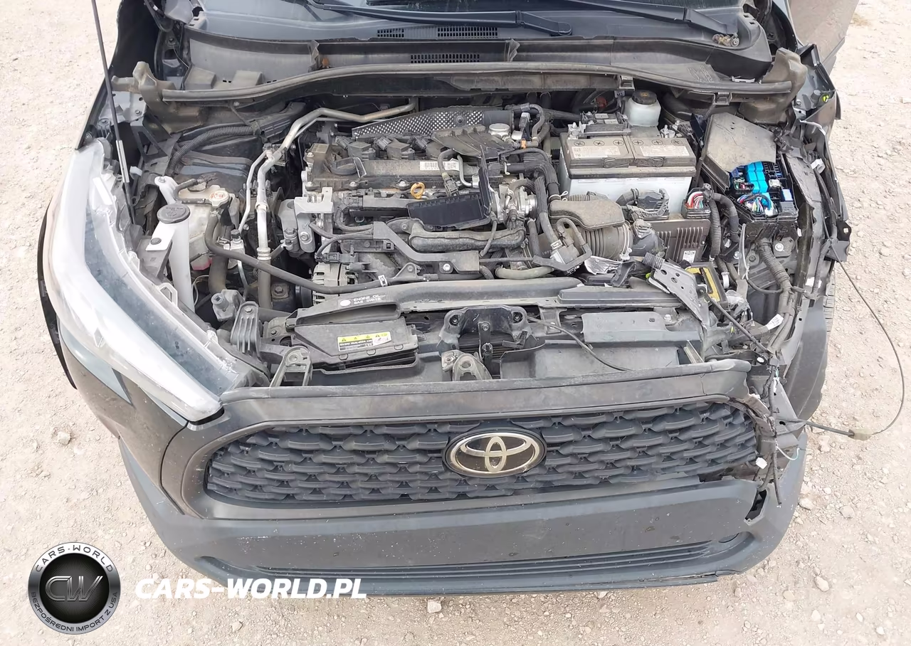 2022 Toyota Corolla Cross Le VIN:7MUCAAAG2NV008168 - 10