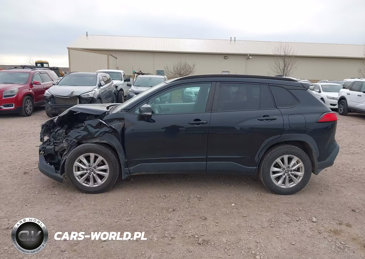 2022 Toyota Corolla Cross Le VIN:7MUCAAAG2NV008168 - 14
