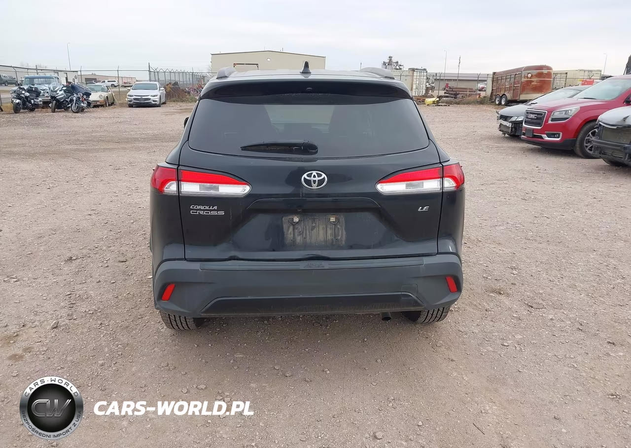 2022 Toyota Corolla Cross Le VIN:7MUCAAAG2NV008168 - 16
