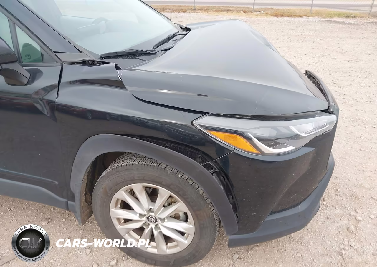 2022 Toyota Corolla Cross Le VIN:7MUCAAAG2NV008168 - 17