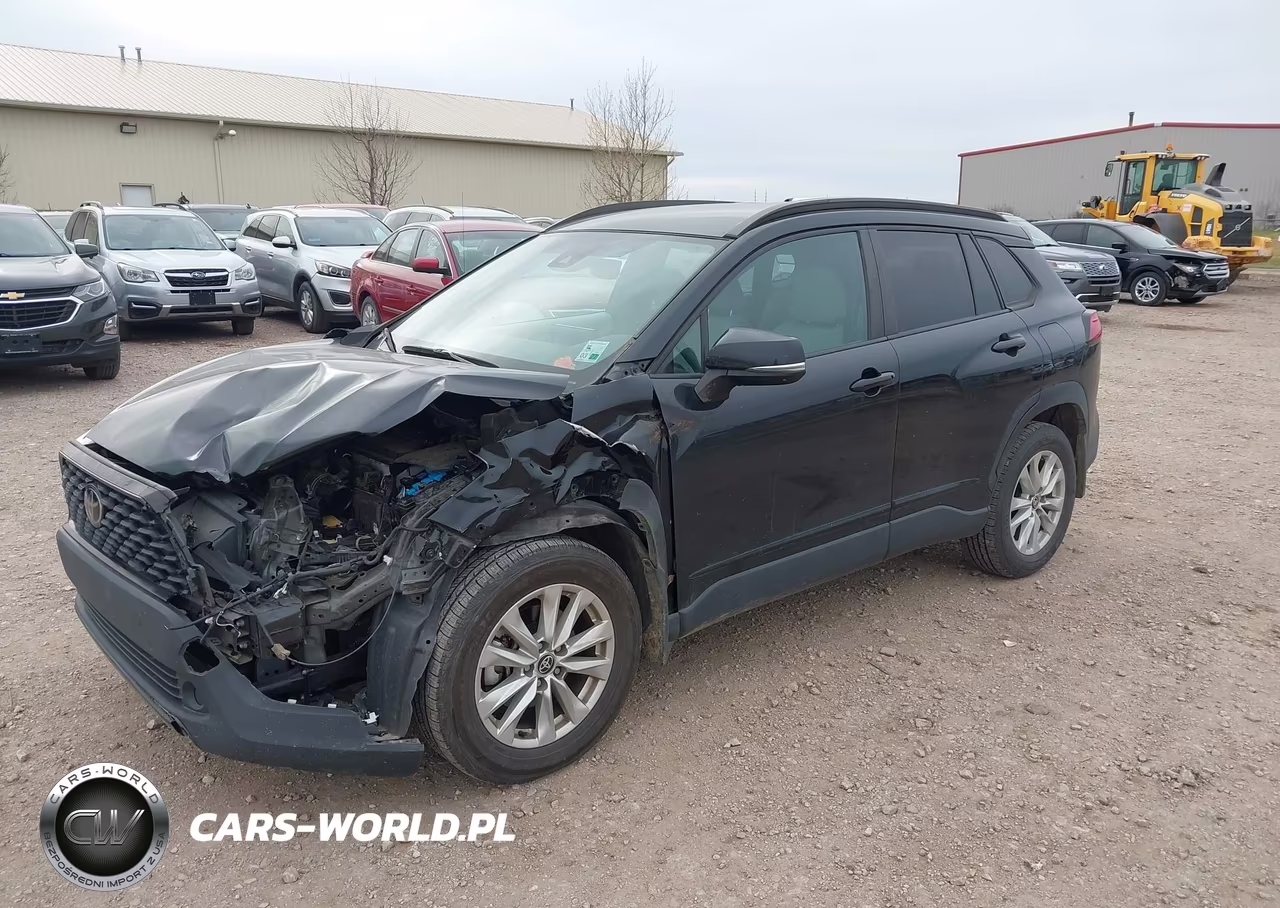 2022 Toyota Corolla Cross Le VIN:7MUCAAAG2NV008168 - 2