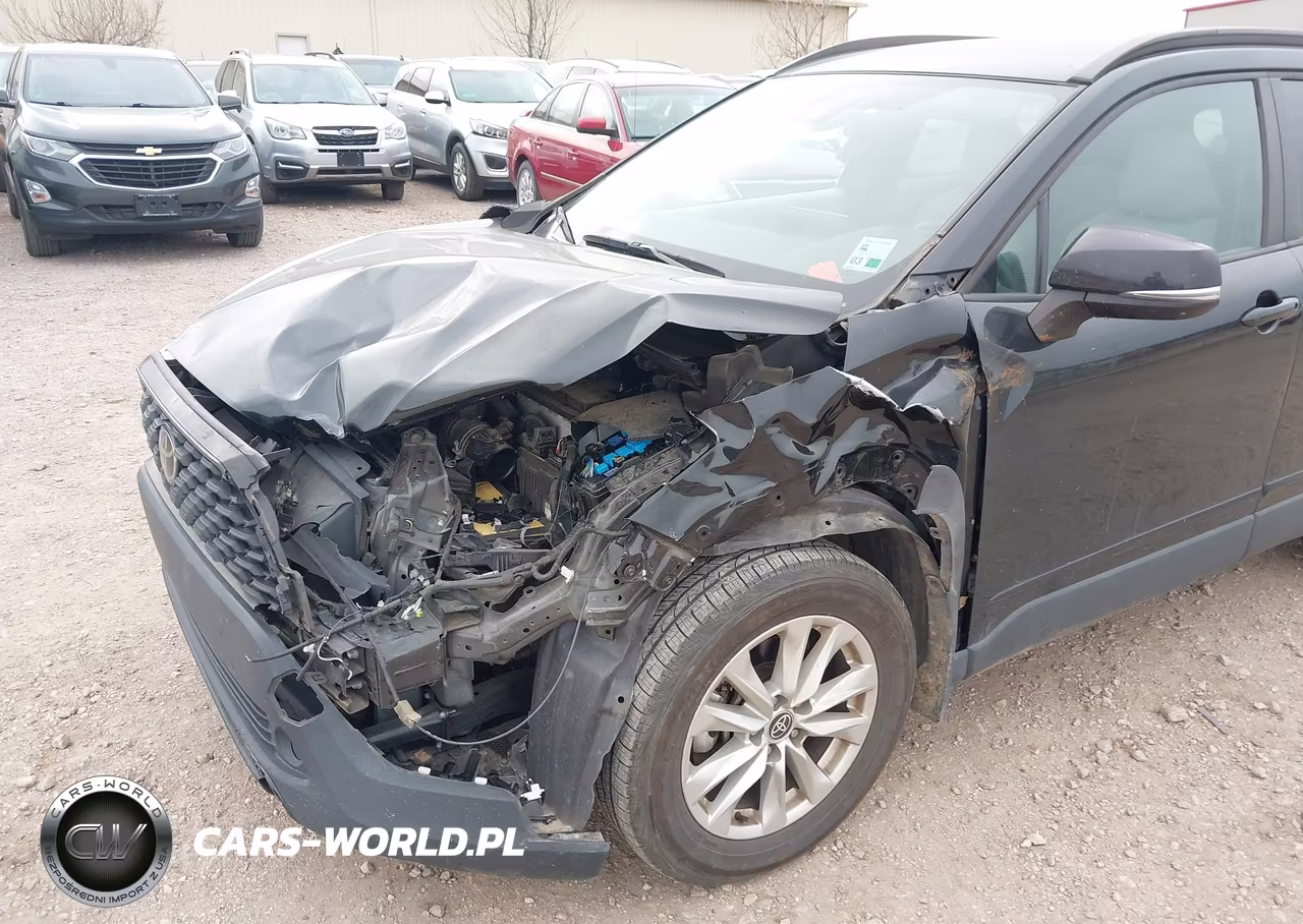 2022 Toyota Corolla Cross Le VIN:7MUCAAAG2NV008168 - 6