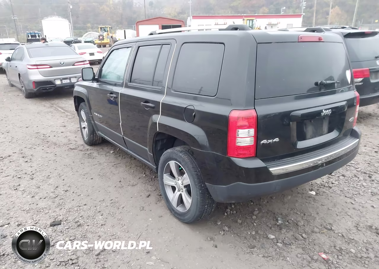 2017 Jeep Patriot High Altitude 4X4 VIN:1C4NJRFB0HD179564 - 3