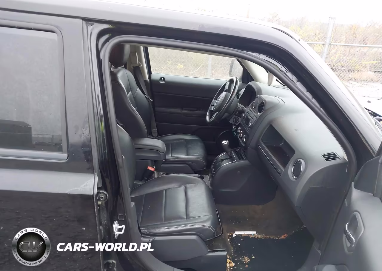 2017 Jeep Patriot High Altitude 4X4 VIN:1C4NJRFB0HD179564 - 5