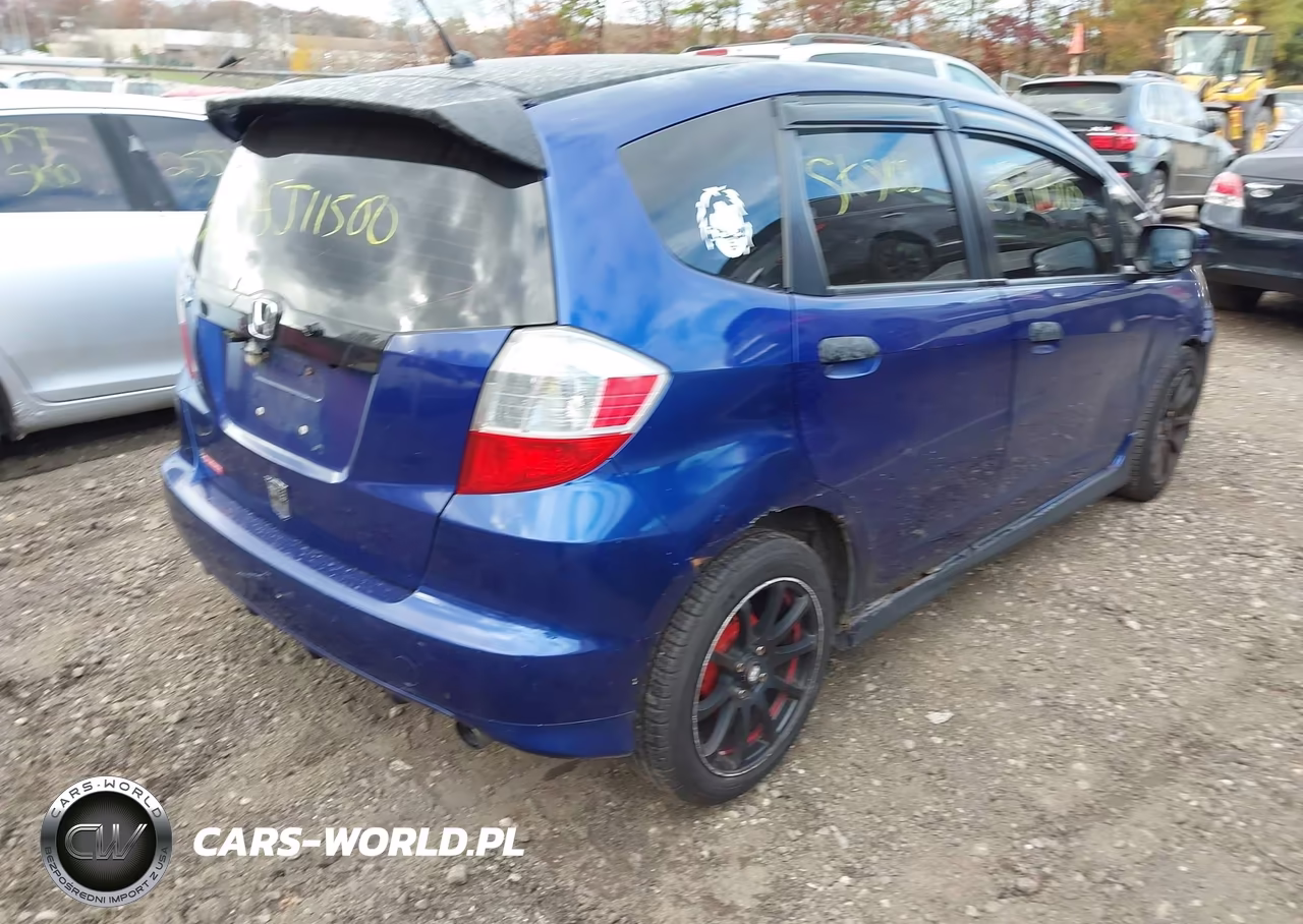 2009 Honda Fit Sport VIN:JHMGE88409S039838 - 4