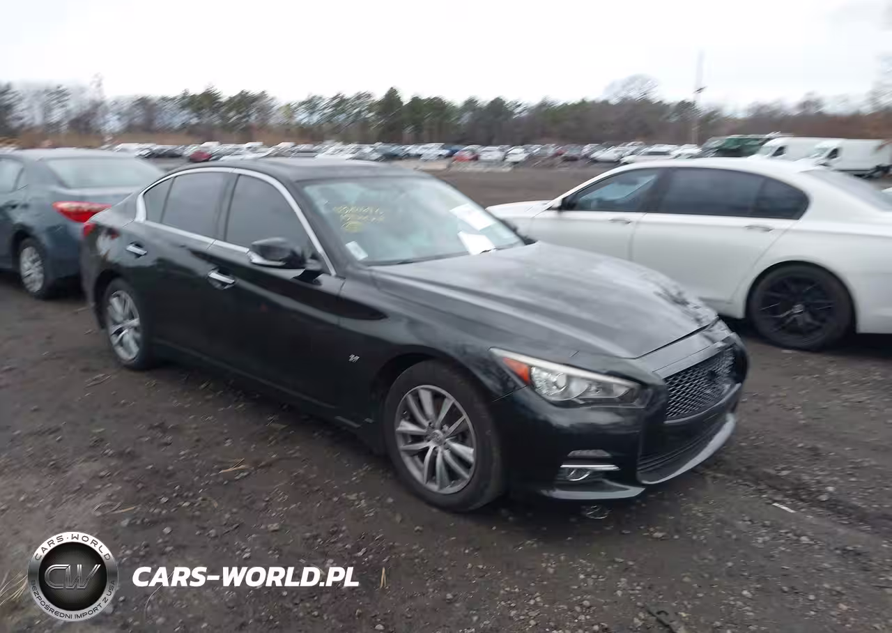 2015 Infiniti Q50 Premium