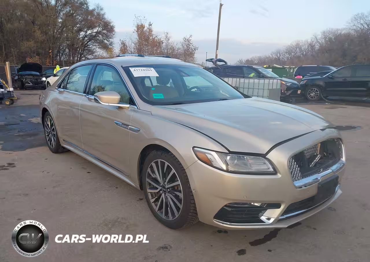 2017 Lincoln Continental Select