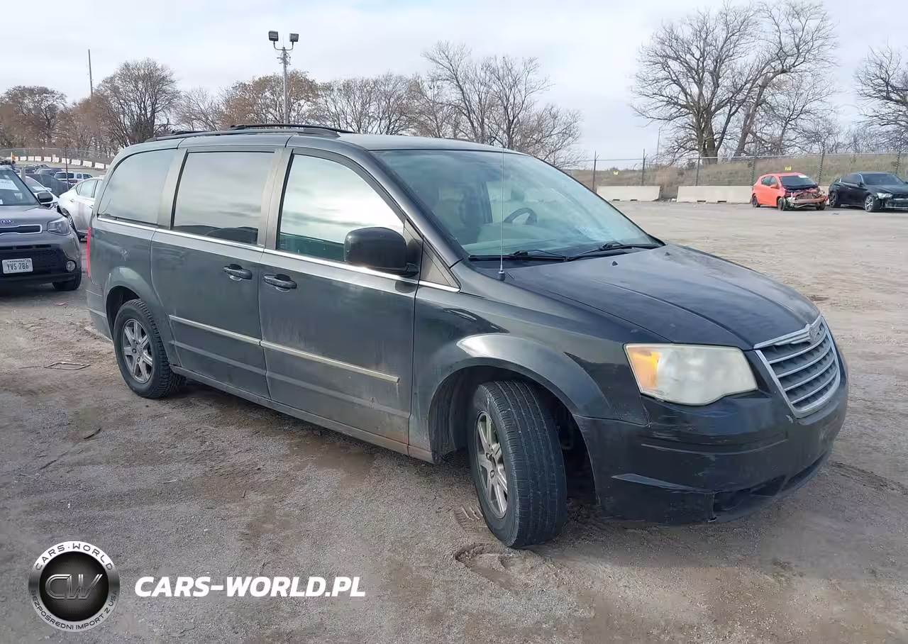 2010 Chrysler Town & Country Touring