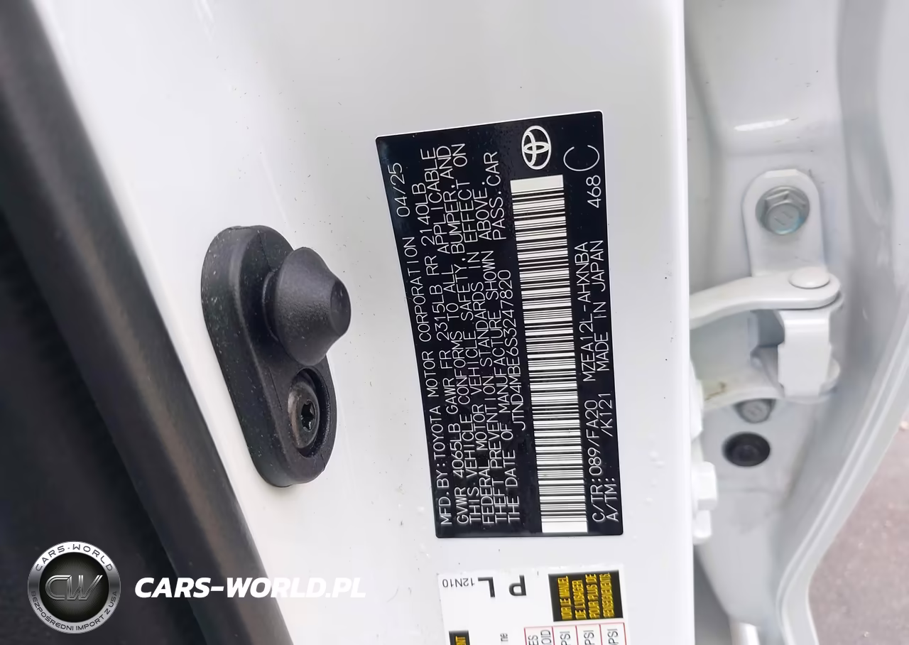 2025 Toyota Corolla Se VIN:JTND4MBE6S3247820 - 9