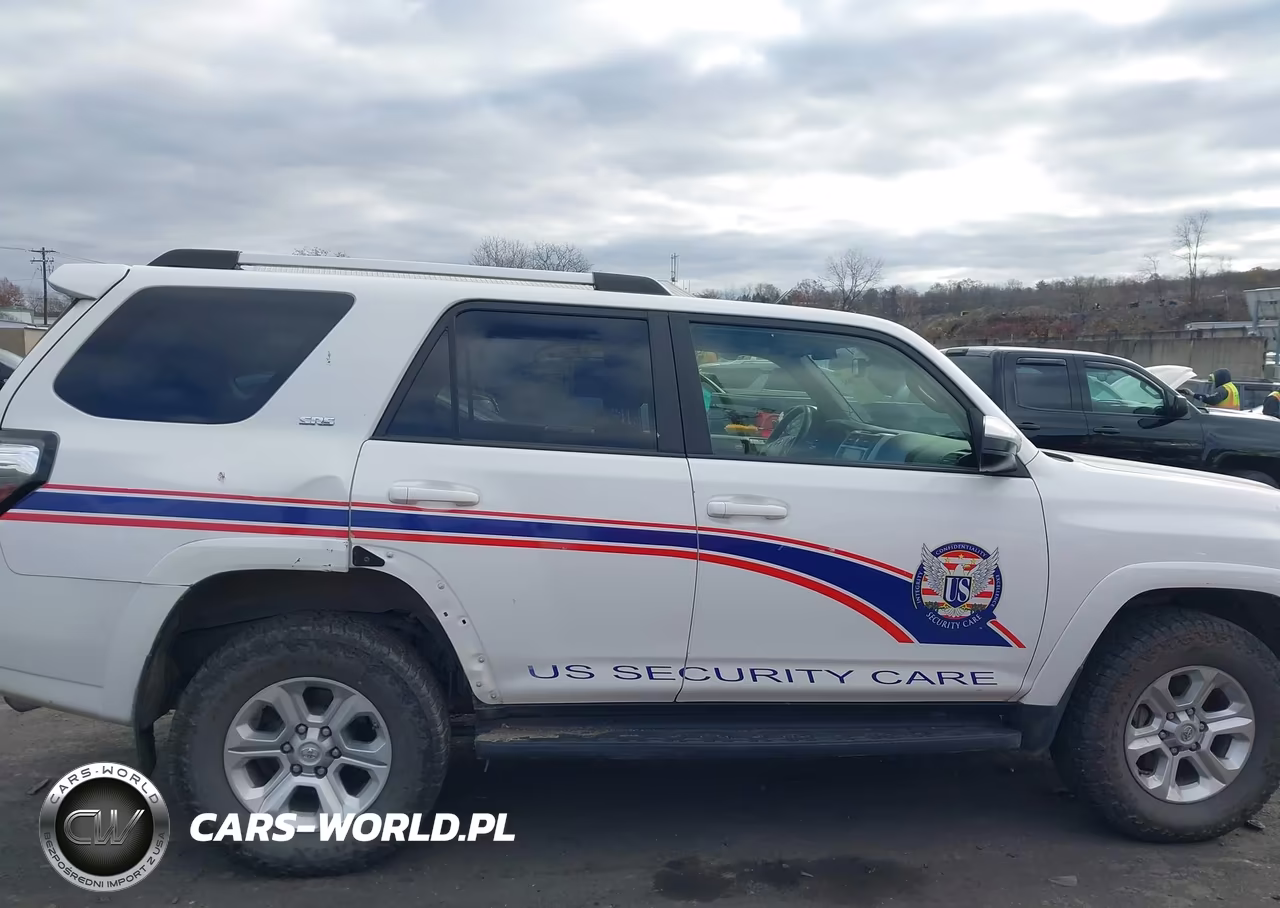 2020 Toyota 4Runner Sr5 VIN:JTEBU5JR4L5772818 - 13