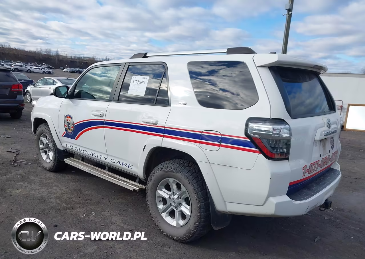 2020 Toyota 4Runner Sr5 VIN:JTEBU5JR4L5772818 - 3