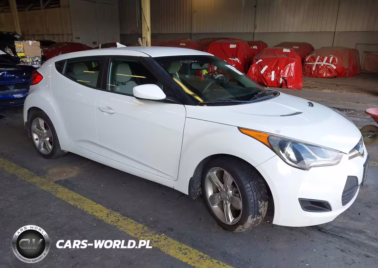 2013 Hyundai Veloster Base W-Gray