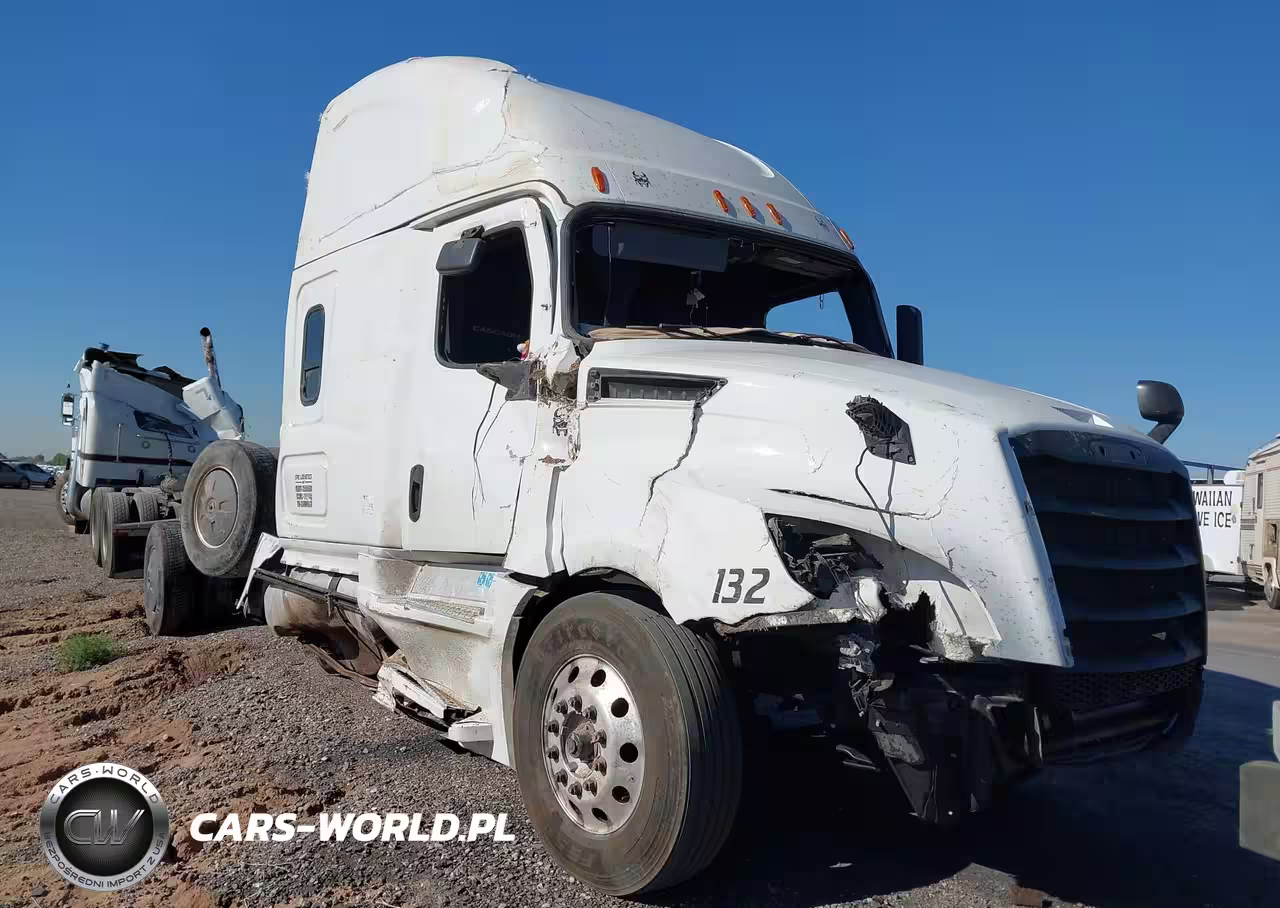 2025 Freightliner New Cascadia 126