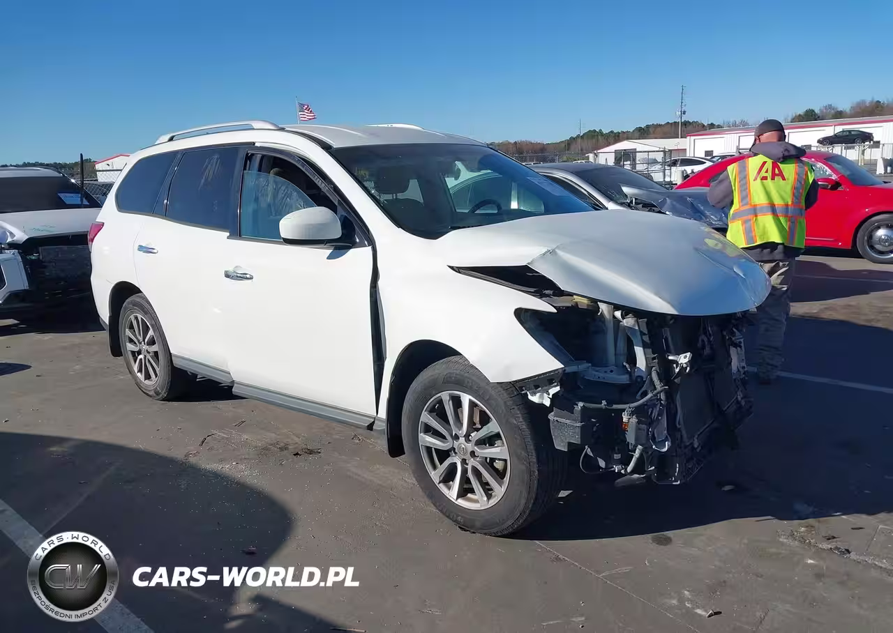 2016 Nissan Pathfinder S