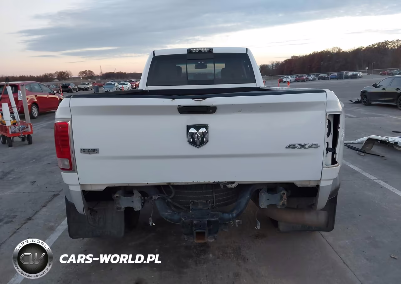 2013 Ram 3500 Laramie VIN:3C63RRJL5DG573064 - 16