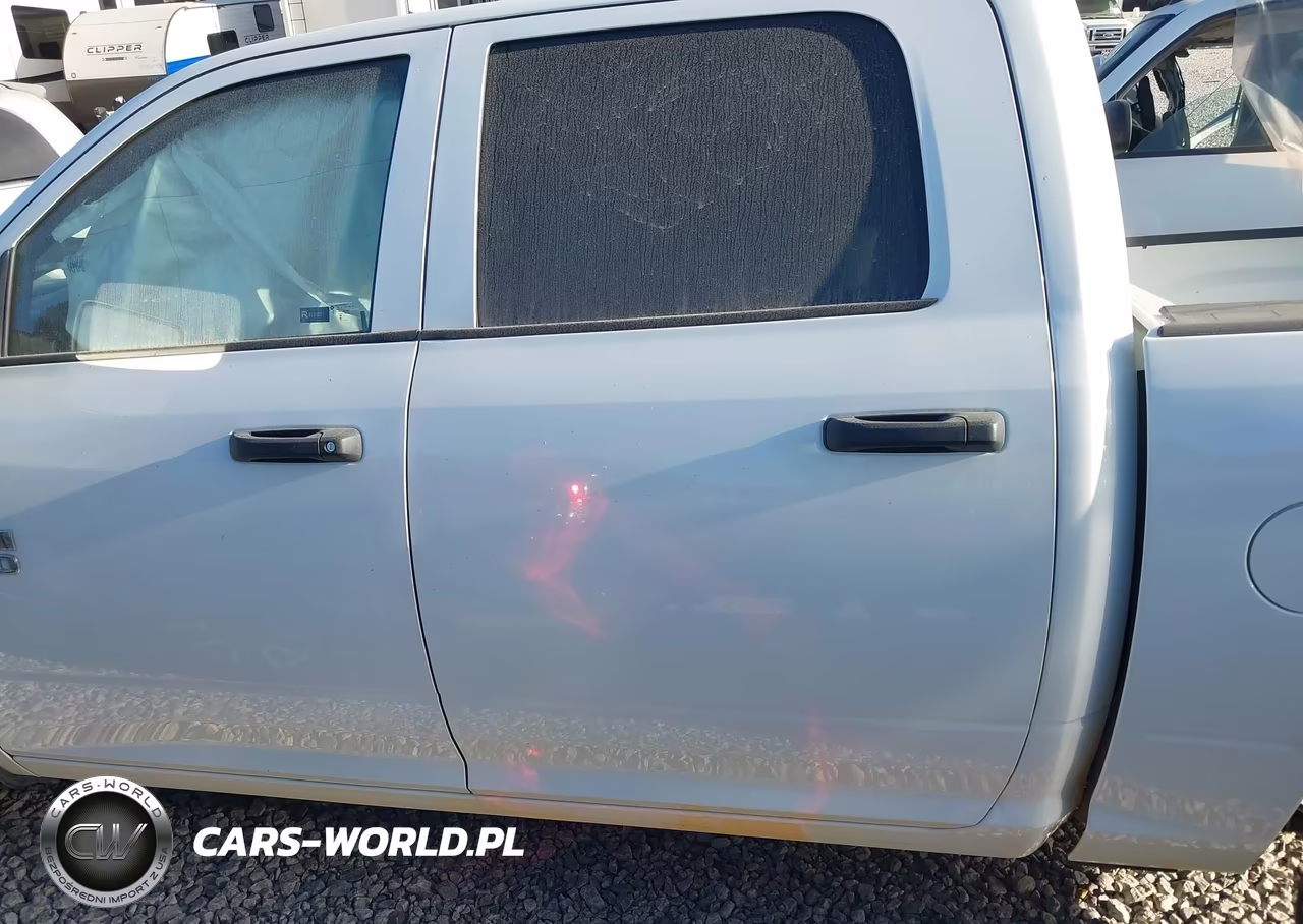 2023 Ram 1500 Classic Tradesman 4X4 5'7 Box VIN:3C6RR7KG7PG662526 - 14