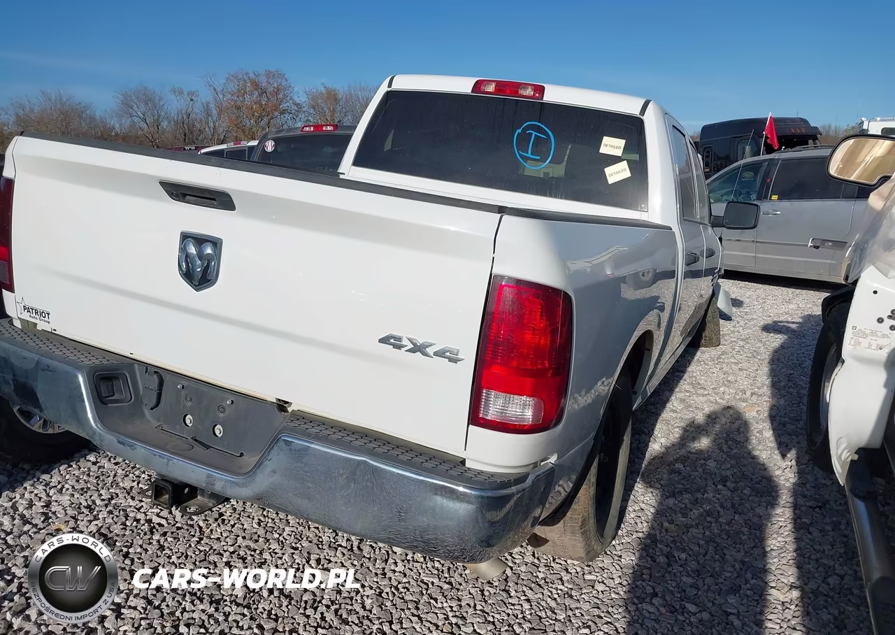 2023 Ram 1500 Classic Tradesman 4X4 5'7 Box VIN:3C6RR7KG7PG662526 - 4