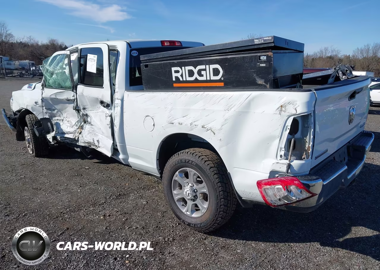 2024 Ram 2500 Big Horn 4X4 6'4 Box VIN:3C6UR5DL2RG176766 - 3
