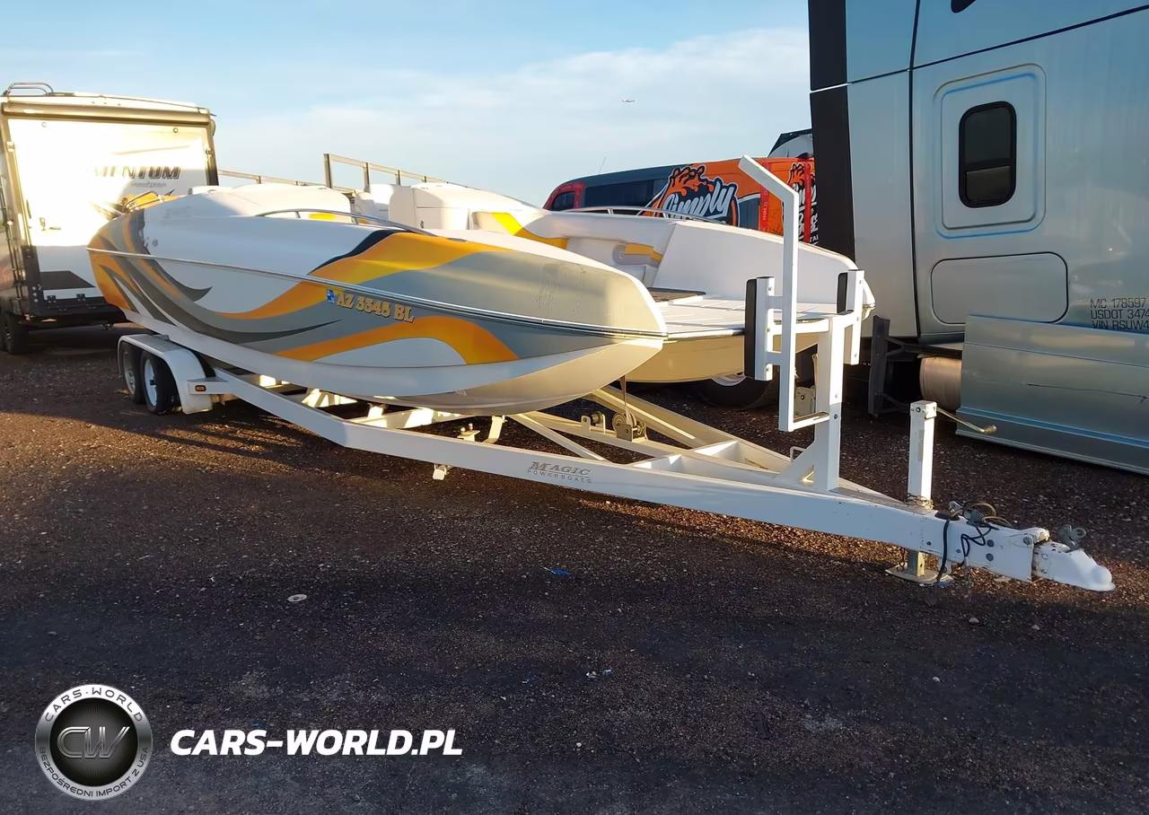 2007 Mercruiser Boat