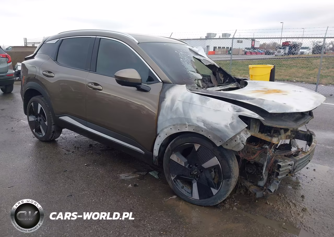 2025 Nissan Kicks Sr Intelligent Awd