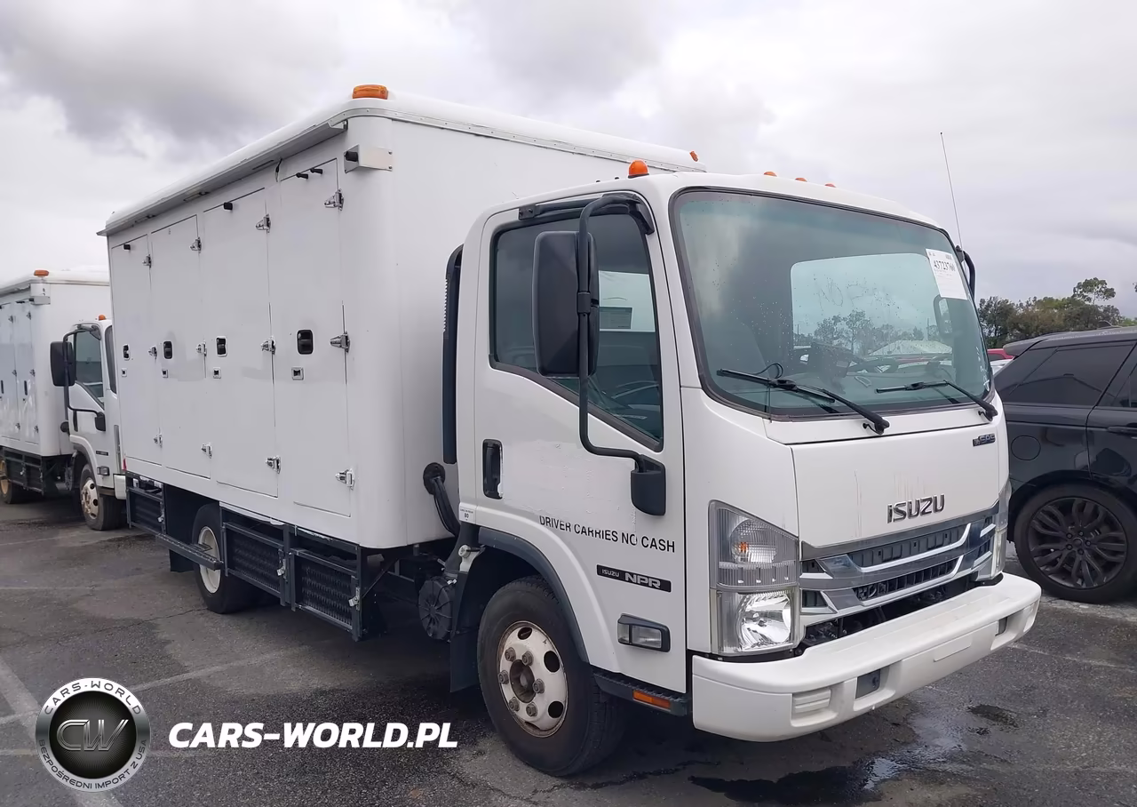 2017 ISUZU NPR