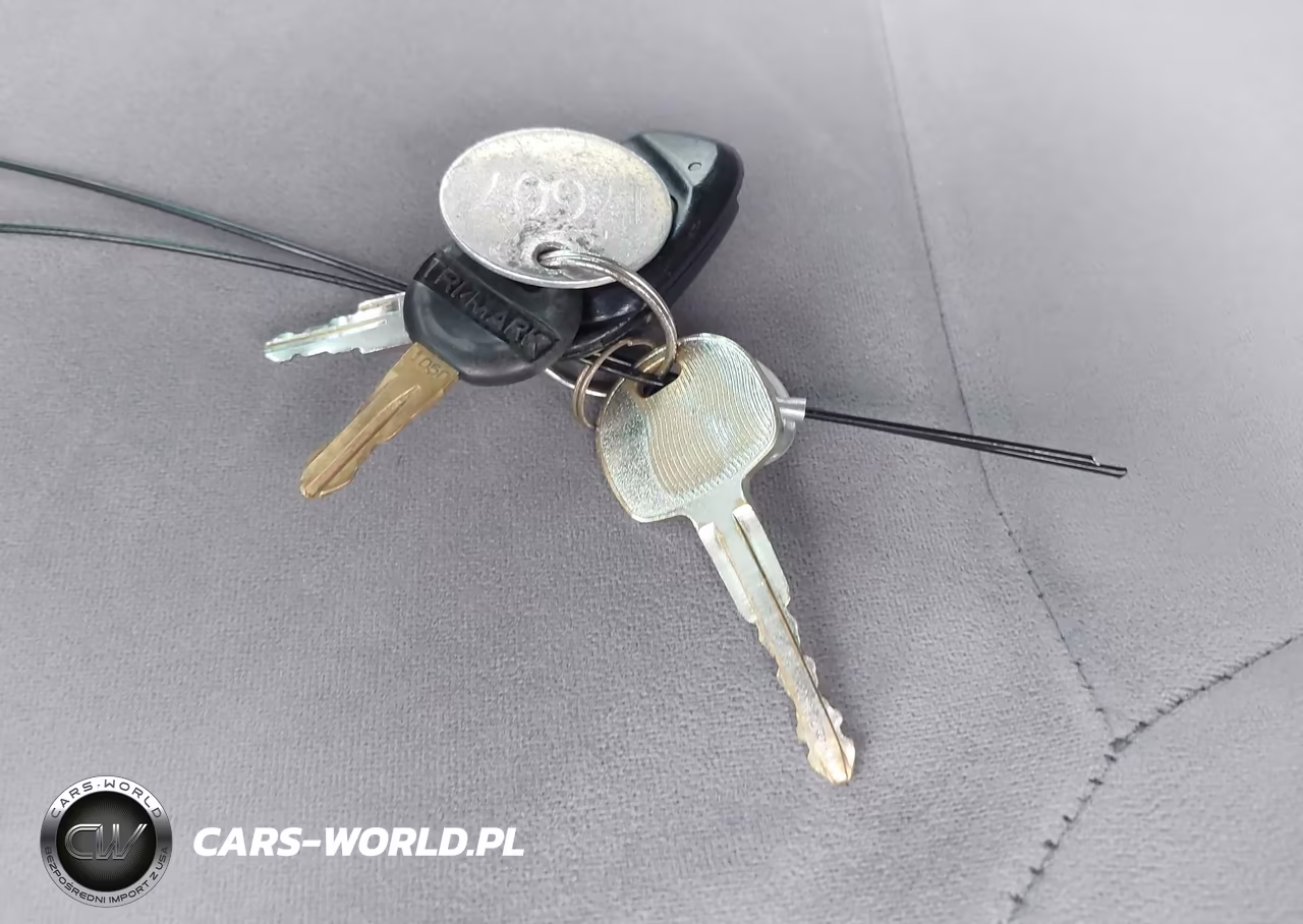2017 ISUZU NPR VIN:54DB4W1B7HS804808 - 10