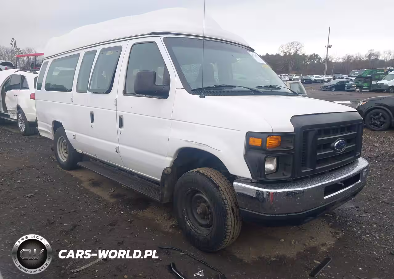 2012 Ford E-350 Super Duty Commercial