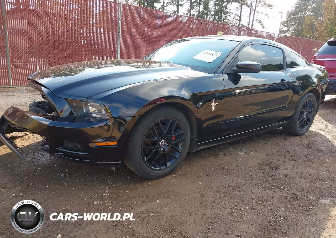 2014 Ford Mustang V6 Premium VIN:1ZVBP8AMXE5256058 - 2